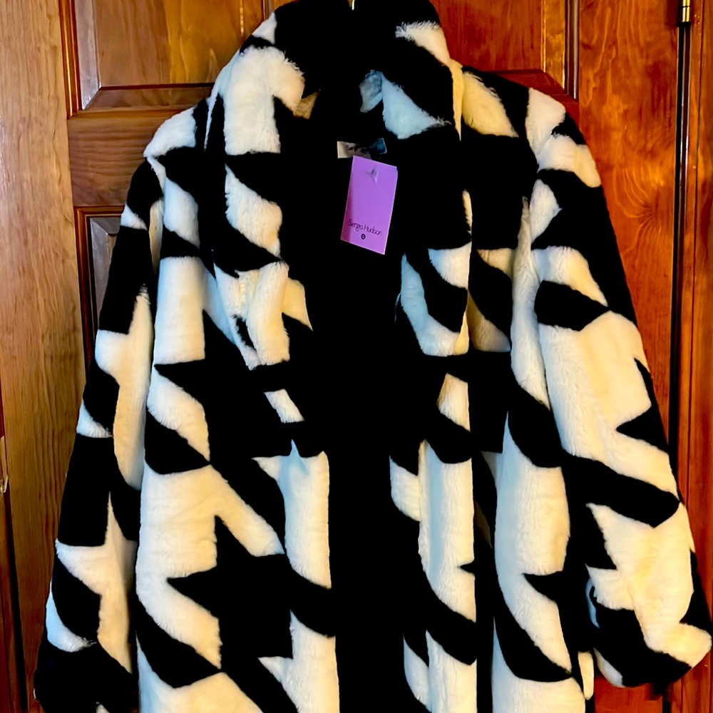 Stylish Black and White Women's Coat